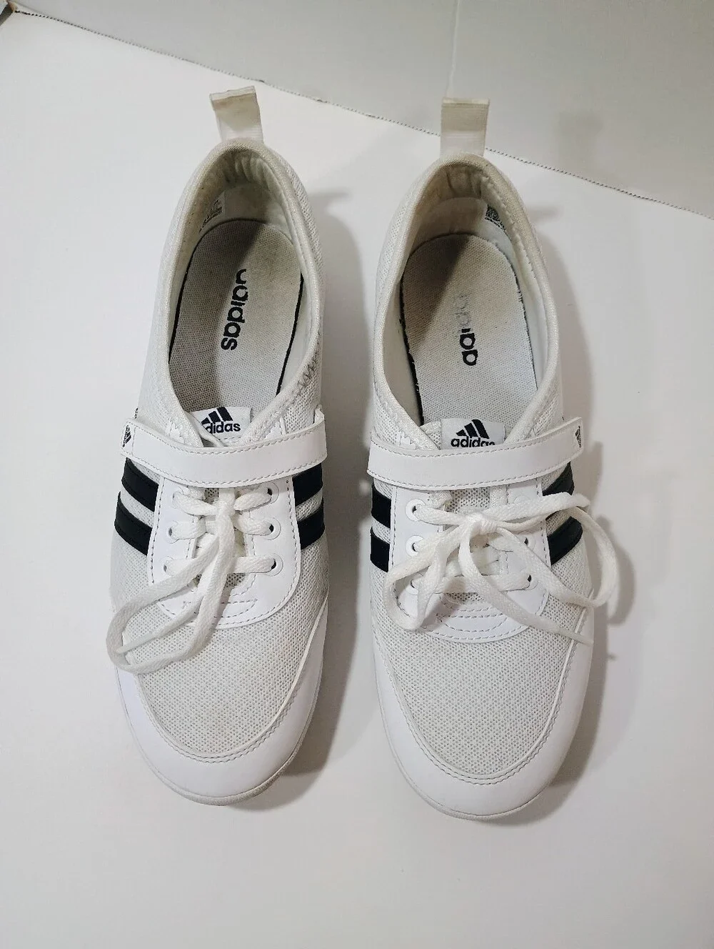 Adidas Diona 2.0 Sneakers Athletic Tennis Shoes White Black Women's Sz 9